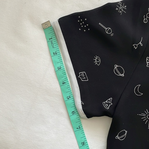 SIMON’S. TWIK. Size large - Picture 7 of 7